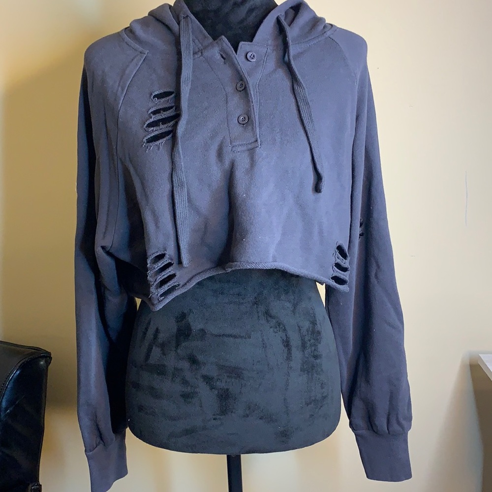 Forever 21 Cropped Pullover